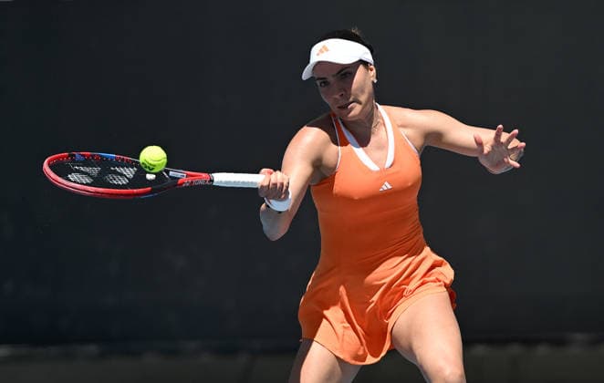 TENNIS AUSTRALIAN OPEN, Elena-Gabriela Ruse of Romania in action during the Women™s 1st round match against Dayana Yastremska of Ukraine on day 1 of the 2026 Australian Open tennis tournament at Melbourne Park in Melbourne, Wednesday, January 14, 2026. ( NO ARCHIVING MELBOURNE VICTORIA AUSTRALIA  Copyright: xLUKASxCOCHx 20260118145461505965