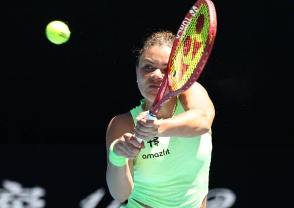 January 18, 2026, Melbourne, Victoria, Australia: JASMINE PAOLINI of Italy during the match against A. Sasnovich in the first round of Australian Open, Melbourne, Australia. Paollini won 6:1, 6:2 Melbourne Australia - ZUMAc278 20260118_zsp_c278_027 Copyright: xMarcinxCholewinskix