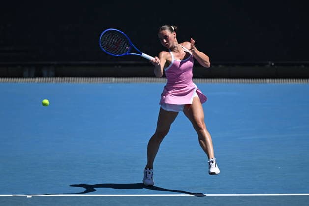 TENNIS AUSTRALIAN OPEN, Marta Kostyuk of Ukraine in action during the Women™s 1st round match against Elsa Jacquemot of France on day 1 of the 2026 Australian Open tennis tournament at Melbourne Park in Melbourne, Sunday, January 18, 2026. ( NO ARCHIVING MELBOURNE VICTORIA AUSTRALIA  Copyright: xJAMESxROSSx 20260118120122194018