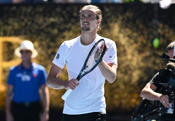 TENNIS AUSTRALIAN OPEN, Alexander Zverev of Germany celebrates after winning the Men™s 1st round match against Gabriel Diallo of Canada on day 1 of the 2026 Australian Open tennis tournament at Melbourne Park in Melbourne, Sunday, January 18, 2026. ( NO ARCHIVING MELBOURNE VICTORIA AUSTRALIA  Copyright: xJOELxCARRETTx 20260118149988672529