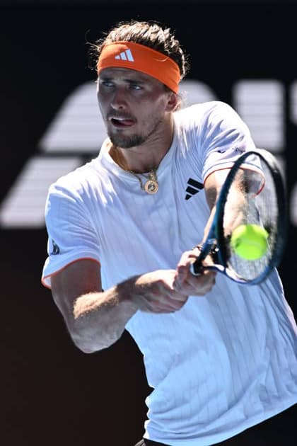 TENNIS AUSTRALIAN OPEN, Alexander Zverev of Germany in action during the Men™s 1st round match against Gabriel Diallo of Canada on day 1 of the 2026 Australian Open tennis tournament at Melbourne Park in Melbourne, Sunday, January 18, 2026. ( NO ARCHIVING MELBOURNE VICTORIA AUSTRALIA  Copyright: xJOELxCARRETTx 20260118191612314119