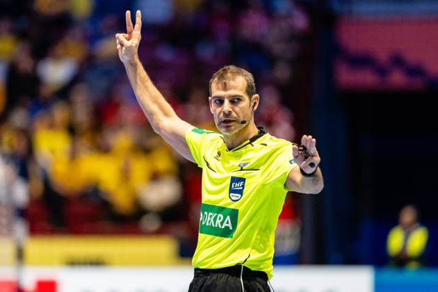 Croatia v Georgia, EHF EURO 2026, Malmo, Sweden Malmo, Sweden - 2026, January 17 : Javier Ãlvarez (Referee) seen during the EHF Euro 2026 match between Croatia v Georgia at Malmo Arena, Malmo on 17 01 2026 Sweden, Malmö, Malmö Arena  Copyright: xGonzalesxPhoto TobiasxJorgensenx