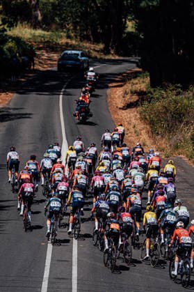 2026 Women s Tour Down Under Stage 2 Picture by Zac Williams SWpix.com - 18 01 2026 - Cycling - 2026 Women s Tour Down Under Stage 2 - Magill to Paracombe - The peloton. Copyright: x xSWpix.comx(t axPhotographyxHubxLtd)xZacxWilliams SWpix.comx SWP-2645