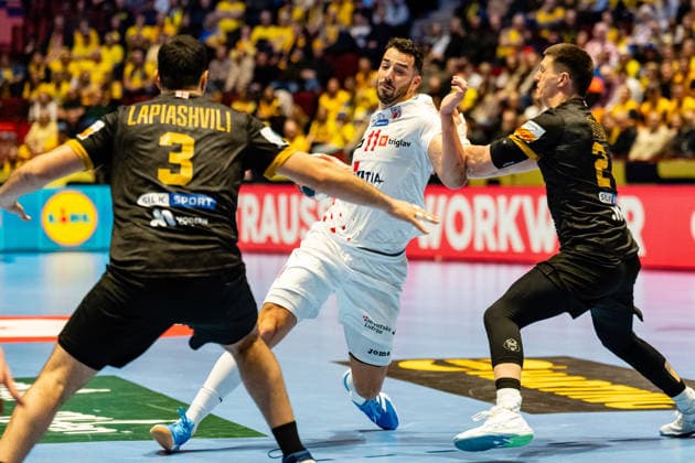 Croatia v Georgia, EHF EURO 2026, Malmo, Sweden Malmo, Sweden - 2026, January 17 : Zvonimir Srna (11) of Croatia seen during the EHF Euro 2026 match between Croatia v Georgia at Malmo Arena, Malmo on 17 01 2026 Sweden, Malmö, Malmö Arena  Copyright: xGonzalesxPhoto TobiasxJorgensenx