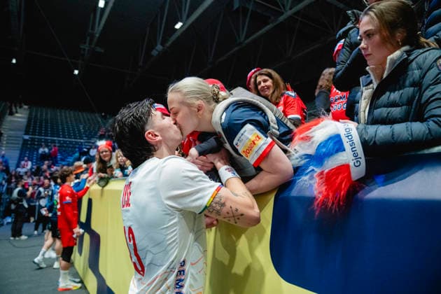 European Handball Championship, Czech Republic Norway Baerum 20260117 Simen Lyse his partner Mari Brandso during the European Handball Championship between the Czech Republic and Norway in Unity arena Photo Stian Lysberg Solum NTB Baerum Norway pG8prwCXZlQ EDITORIAL USE ONLY Ref BNCpG8prwCXZlQ jpg  Copyright: xStianxLysbergxSolumx xNTBx Baerum Norge EDITORIAL USE ONLY. RESTRICTED USE FOR BETTING COMPANIES Ref:_BNCpG8prwCXZlQ.jpg