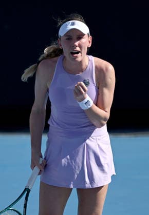 TENNIS AUSTRALIAN OPEN, Ekaterina Alexandrova of Russia reacts during the Women™s 1st round match against Zeynep Sonmez of Turkey on day 1 of the 2026 Australian Open tennis tournament at Melbourne Park in Melbourne, Sunday, January 18, 2026. ( NO ARCHIVING MELBOURNE VICTORIA AUSTRALIA  Copyright: xJAMESxROSSx 20260118125477051155