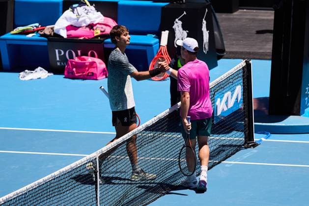 Arthur Fery of Great Britain defeats Flavio Cobolli of Italy Australian Open tennis tournament, Day One, Melbourne Park, Australia - 18 Jan 2026Melbourne Melbourne Park Victoria (VIC) Australia  Copyright: xRachelxBach Shutterstockx 16302999ab