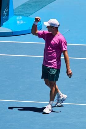 Arthur Fery of Great Britain celebrates winning his first round match against Flavio Cobolli of Italy Australian Open tennis tournament, Day One, Melbourne Park, Australia - 18 Jan 2026Melbourne Melbourne Park Victoria (VIC) Australia  Copyright: xRachelxBach Shutterstockx 16302999ad