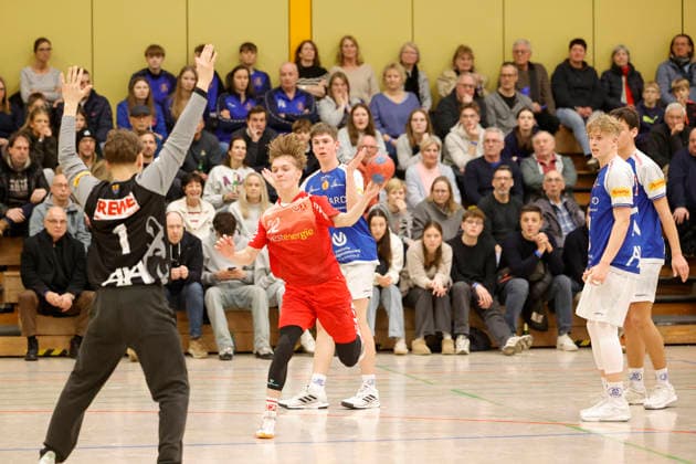17 01 2026 Handball Master Round B Juniors TSV Pfungstadt TuSEM Essen 33 36 li TW Leo Köling 1 TSV Jaron Schloss 22 TuSEM Pfungstadt Hesse Germany