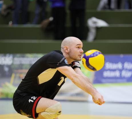 Germany Kriftel 17 01 2026 Volleyball Hesse 2 Bundesliga South Men Season 2025 2026 TuS Kriftel red L E Volleys blue v l Florian Ruhm Kriftel Nr 12 Sport TuS Kriftel L E Volleys