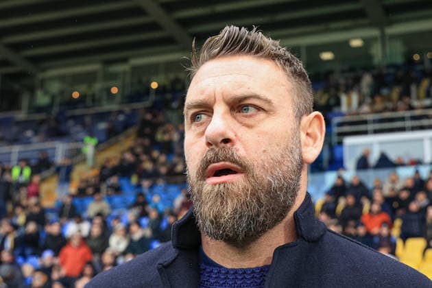 January 18, 2026, Parma: Genoa™s Head coach Daniele De Rossi during the italian soccer Serie A match between Parma Calcio 1913 vs Genoa CFC on january 18, 2026 at the Stadio Ennio Tardini in Parma, Italy. ANSA Soccer: Serie A; Parma Vs Genoa  - ZUMAa110 20260118_zaf_a110_003 Copyright: xLorenzoxCattanix