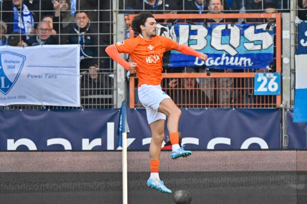 Fraser Hornby Darmstadt 9 cheers after the goal to 0 1 18 01 2026 Soccer VfL Bochum vs SV Darmstadt 98, Vonovia Ruhrstadion, Bochum, DFB DFL REGULATIONS PROHIBIT ANY USE OF PHOTOGRAPHS AS IMAGE SEQUENCES AND OR QUASI VIDEO Copyright: xpepphotox xHorstxMauelshagenx pep00321, pep_20260118_hm_255932