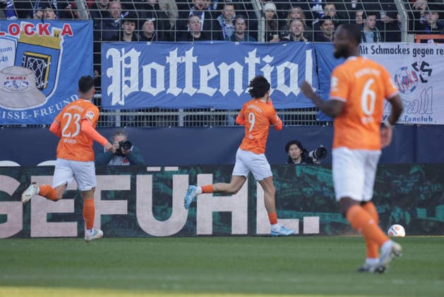 18 01 2026, xgrfx, Soccer 2 Bundesliga, VfL Bochum SV Darmstadt 98 v l Tor, Fraser Hornby SV Darmstadt DFL DFB REGULATIONS PROHIBIT ANY USE OF PHOTOGRAPHS as IMAGE SEQUENCES and or QUASI VIDEO Bochum