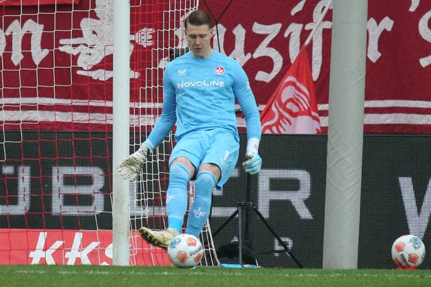 2 Bundesliga 1 FC Kaiserslautern Hannover 96 on 18 01 2026 at the Fritz Walter Stadium in Kaiserslautern Julian Krahl 1 FC Kaiserslautern SM
