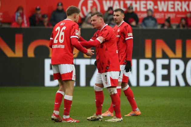 2 Bundesliga 1 FC Kaiserslautern Hannover 96 on 18 01 2026 at the Fritz Walter Stadium in Kaiserslautern Paul Joly 1 FC Kaiserslautern Marlon Ritter 1 FC Kaiserslautern Luca Sirch 1 FC Kaiserslautern SM