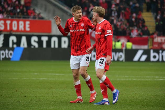 2 Bundesliga 1 FC Kaiserslautern Hannover 96 on 18 01 2026 at the Fritz Walter Stadium in Kaiserslautern Paul Joly 1 FC Kaiserslautern Mika Haas 1 FC Kaiserslautern SM