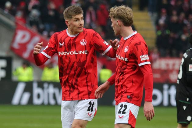 2 Bundesliga 1 FC Kaiserslautern Hannover 96 on 18 01 2026 at the Fritz Walter Stadium in Kaiserslautern Paul Joly 1 FC Kaiserslautern Mika Haas 1 FC Kaiserslautern SM