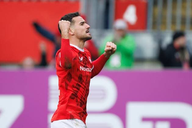 Ivan Prtajin 1 FC Kaiserslautern celebrates the goal for 1 1, 1 FC Kaiserslautern vs Hannover 96, Football, 2 Bundesliga, Matchday 18, Season 2025 2026, 18 01 2025 1 FC Kaiserslautern vs Hannover 96, Football, 2 Bundesliga, Matchday 18, Season 2025 2026, 18 01 2025 Copyright: xEibner-Pressefoto AlexanderxNeisx EP_ANS