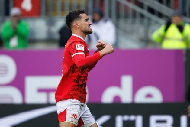 Ivan Prtajin 1 FC Kaiserslautern celebrates the goal for 1 1, 1 FC Kaiserslautern vs Hannover 96, Football, 2 Bundesliga, Matchday 18, Season 2025 2026, 18 01 2025 1 FC Kaiserslautern vs Hannover 96, Football, 2 Bundesliga, Matchday 18, Season 2025 2026, 18 01 2025 Copyright: xEibner-Pressefoto AlexanderxNeisx EP_ANS