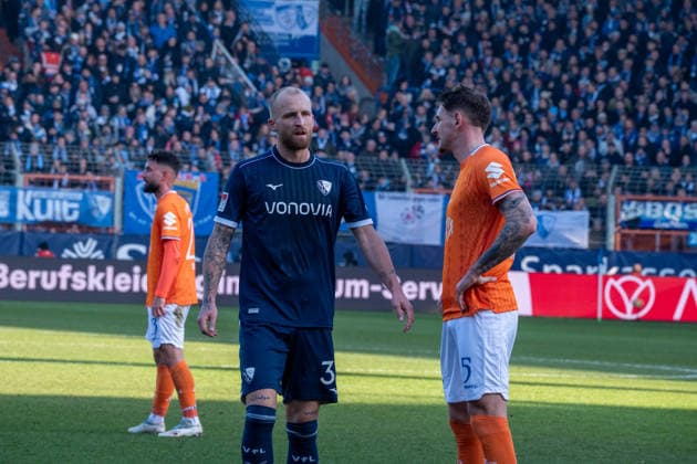 Germany 2 Bundesliga 2025 26 Vfl Bochum vs SV Darmstadt 98,18 Matchday 18 01 2026 Vonovia Ruhstadion Bochum Philipp Hofmann Vfl Bochum,33 Copyright: xOrhanxHabashx