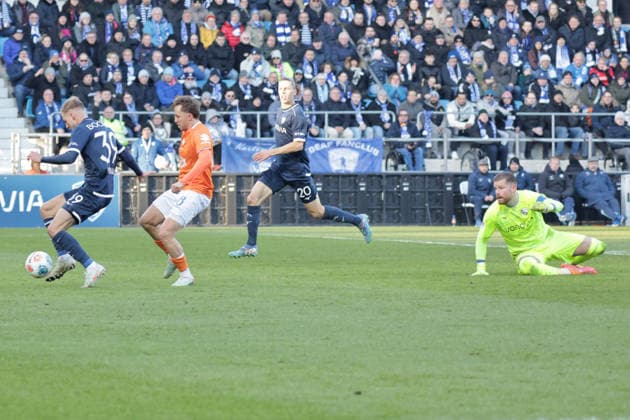 18 01 2026, xgrfx, Soccer 2 Bundesliga, VfL Bochum SV Darmstadt 98 v l Tor, Luca Marseiler SV Darmstadt DFL DFB REGULATIONS PROHIBIT ANY USE OF PHOTOGRAPHS as IMAGE SEQUENCES and or QUASI VIDEO Bochum