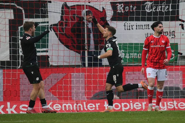 2 Bundesliga 1 FC Kaiserslautern Hannover 96 on 18 01 2026 at Fritz Walter Stadion in Kaiserslautern Goal celebration after the goal celebrating the goal celebrate 0 1 by Enzo Leopold Hannover 96 SM