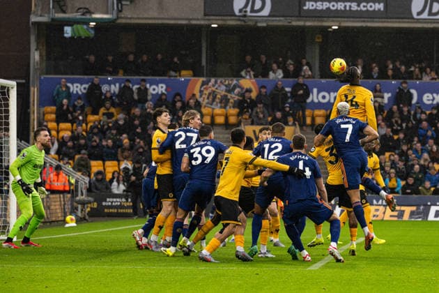 18th January 2026; Molineux Stadium, Wolverhampton, West Midlands, England; Premier League Football, Wolverhampton Wanderers versus Newcastle United; Tolu Arokodare of Wolverhampton Wanderers wins a defensive header  GodfreyxPitt Content restricted for UK based newspaper