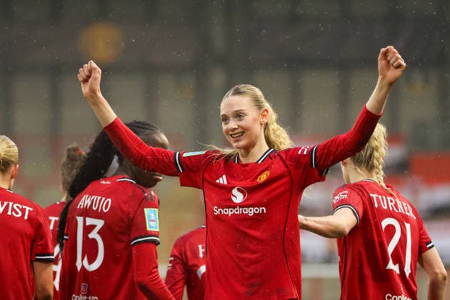 Manchester United, ManU Women v Burnley FC Women - Adobe Women s FA Cup 4th Round 25 26 Manchester United s Layla Drury scores their teams fifth goal in match against Burnley Women and celebrates - Adobe Women s FA Cup 4th Round 18.01.2026 Leigh Leigh Sports Village United Kingdom Copyright: xZacharyxLockex