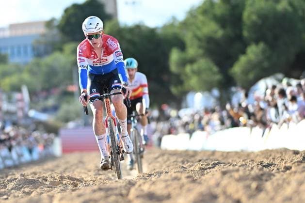 UCI Cyclocross World Cup 2025-2026 Benidorm BENIDORM, SPAIN - JANUARY 18 : Del Grosso Tibor (NED) of Alpecin-Deceuninck during the 10th leg of the Benidorm UCI Cyclocross World Cup 2025-2026 a cyclocross race for Men Elite on January 18, 2026 in Benidorm, Spain, 18 01 2026 ( Benidorm Spain  Copyright: xBcex