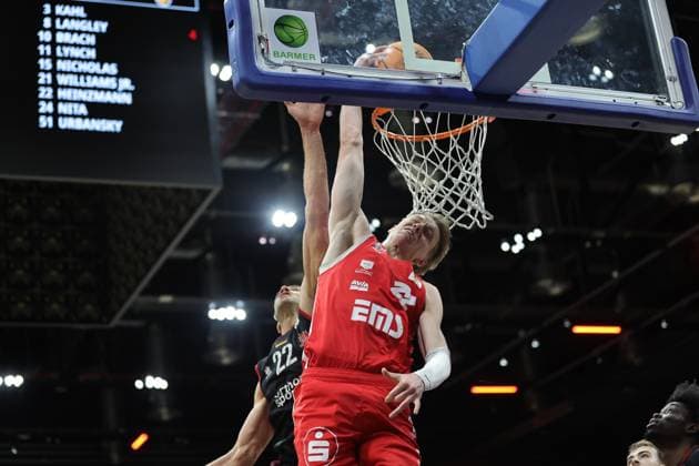 18 01 2026 Basketball Season 2025 2026 2 Bundesliga Pro A 18 Matchday Nuremberg Falcons Basketball Club NBC Bayer Giants Leverkusen Sportfoto Zink DaMa xdaxmax Dennis Heinzmann 22, Bayer Giants Leverkusen Trevor James Baskin 22, Nuremberg Falcons BC NBC