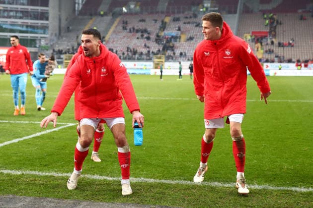 2 Bundesliga 1 FC Kaiserslautern Hannover 96 on 18 01 2026 at Fritz Walter Stadium in Kaiserslautern Cheers, joy at the victory Ivan Prtajin 1 FC Kaiserslautern Fabian Kunze 1 FC Kaiserslautern SM