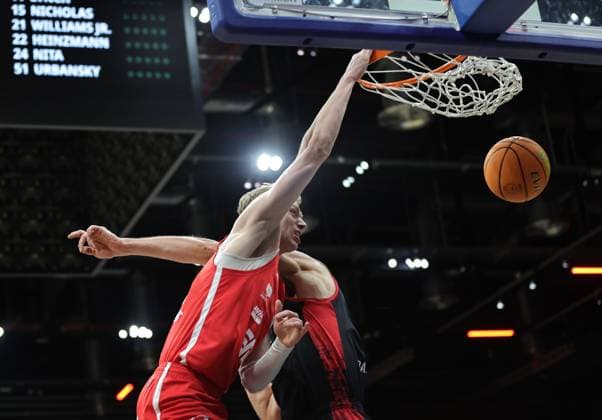 18 01 2026 Basketball Season 2025 2026 2 Bundesliga Pro A 18 Matchday Nuremberg Falcons Basketball Club NBC Bayer Giants Leverkusen Sportfoto Zink DaMa xdaxmax Trevor James Baskin 22, Nuremberg Falcons BC NBC Dennis Heinzmann 22, Bayer Giants Leverkusen