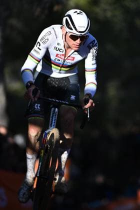 UCI Cyclocross World Cup 2025-2026 Benidorm BENIDORM, SPAIN - JANUARY 18 : Van Der Poel Mathieu (NED) of Alpecin-Deceuninck during the 10th leg of the Benidorm UCI Cyclocross World Cup 2025-2026 a cyclocross race for Men Elite on January 18, 2026 in Benidorm, Spain, 18 01 2026 ( Benidorm Spain  Copyright: xBcex
