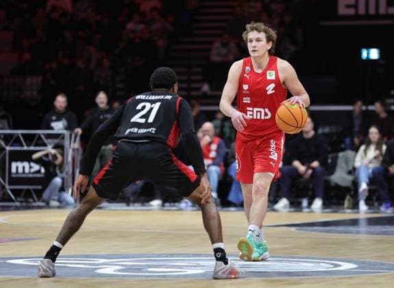 18 01 2026 Basketball Season 2025 2026 2 Bundesliga Pro A 18 Matchday Nuremberg Falcons Basketball Club NBC Bayer Giants Leverkusen Sportfoto Zink DaMa xdaxmax John Williams Jr 21, Bayer Giants Leverkusen Cartee Dean Whitt 2, Nuremberg Falcons BC NBC