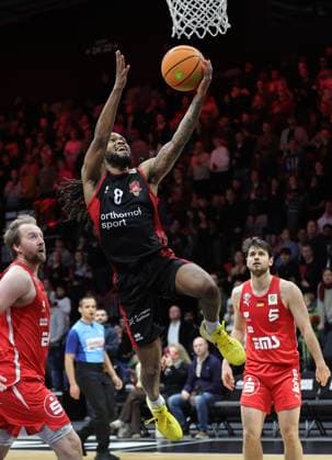 18 01 2026 Basketball Season 2025 2026 2 Bundesliga Pro A 18 Matchday Nuremberg Falcons Basketball Club NBC Bayer Giants Leverkusen Sportfoto Zink DaMa xdaxmax Kobe Langley 8, Bayer Giants Leverkusen