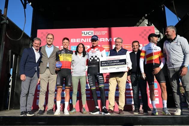 Belgian Thibau Nys, Dutch Mathieu Van Der Poel and Spanish Felipe Orts Lloret pictured on the podium after the Men s Elite race at the cyclocross cycling event in Benidorm, Spain, Sunday 18 January 2026, stage 10 12 in the UCI World Cup competition. DAVIDxPINTENS  x156812885x
