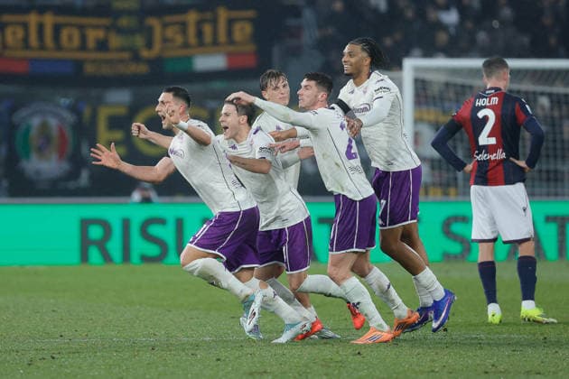 CALCIO - Serie A - Bologna FC vs ACF Fiorentina Roberto Piccoli of ACF Fiorentina celebrates after scoring goal in the 48th minute for 0-2 during the match of 21th day of the Serie A Championship between Bologna FC vs ACF Fiorentina at the Renato dall Ara Stadium on 15 January 2026 in Bologna, BO. Bologna Italy  Copyright: xIPAxSport ABACAx