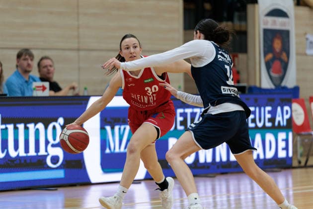 Alice Recanati HTC, 30 , Katelyn Shumate Lions, 14 , Syntainics MBC vs Herner TC, Women, Basketball, 1 Bundesliga, DBBL, Main Round, 15 Matchday, Season 2025 26, 18 01 2026 Halle SWH Arena Sachsen Anhalt Germany