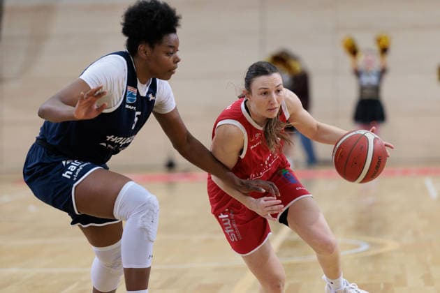 Khalis Cain Lions, 5 , Alice Recanati HTC, 30 , Syntainics MBC vs Herner TC, Women, Basketball, 1 Bundesliga, DBBL, Main Round, 15 Matchday, Season 2025 26, 18 01 2026 Halle SWH Arena Sachsen Anhalt Germany