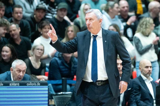 Chemnitz, Germany 18 January 2026 1 BBL 2025 2026 Niners Chemnitz vs FC Bayern Munich In the picture bHead Coach Svetislav Pesic FCB Copyright: xFotostandx xNachtigallx