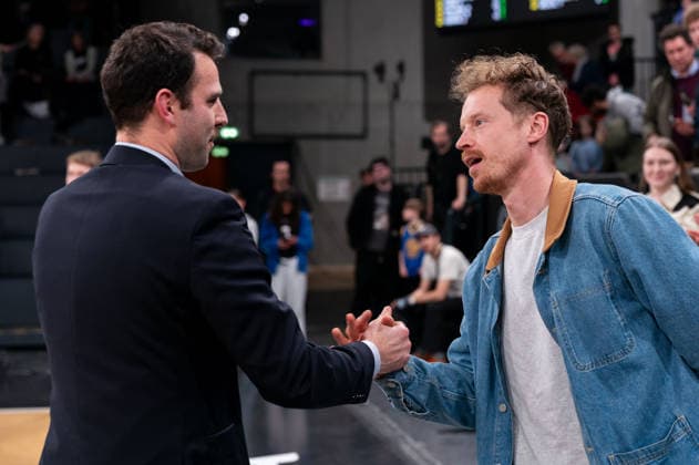 Benka Barloschky Veolia Towers Hamburg, Coach and Per Guenther, GER, Veolia Towers Hamburg vs Ratiopharm Ulm, Basketball, Bundesliga, Matchday 16, Season 2025 2026, 18 01 2026 GER, Veolia Towers Hamburg vs Ratiopharm Ulm, Basketball, Bundesliga, Matchday 16, Season 2025 2026, 18 01 2026 Hamburg Copyright: xEibner-Pressefoto MaxxVincenx EP_MVN