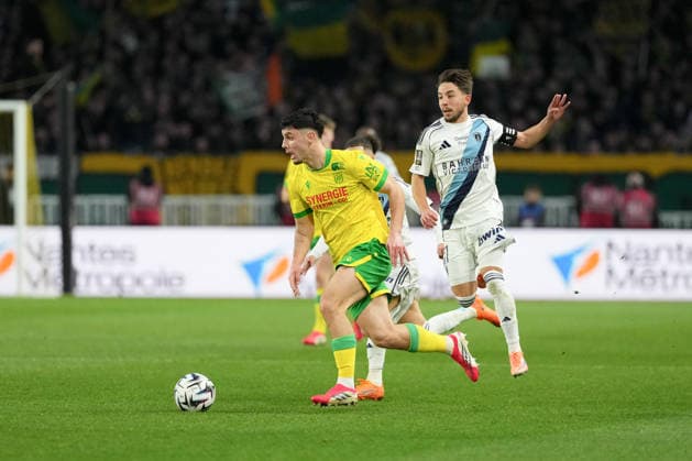 FC Nantes v Paris FC - Ligue 1 McDonald s 2025 2026 21 Maxime LOPEZ (pfc) - 10 Matthis ABLINE (fcn) during the Ligue 1 McDonald s match between FC Nantes and Paris FC at Stade de la Beaujoire on January 18, 2026 in Nantes, France. Nantes France  Copyright: xFEPx 776348248
