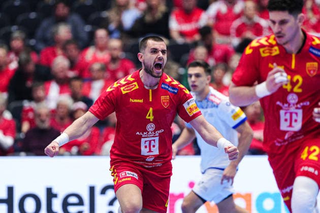 Goal celebration Martin Velkovski North Macedonia, 04 DEN, North Macedonia vs Portugal, Handball, EHF European Championship 2026, Group B, Matchday 2, 18 01 2026 DEN, North Macedonia vs Portugal, Handball, EHF European Championship 2026, Group B, Matchday 2, 18 01 2026 Herning Copyright: xEibner-Pressefoto MarcelxvonxFehrnx EP_MFN
