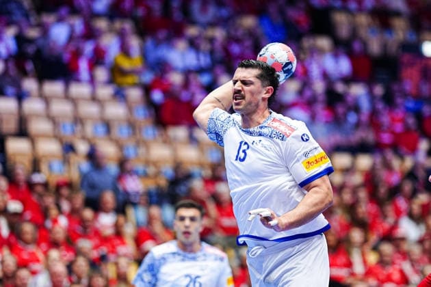 Throw Goal Salvador Salvador Portugal, 13 DEN, North Macedonia vs Portugal, Handball, EHF European Championship 2026, Group B, Matchday 2, 18 01 2026 DEN, North Macedonia vs Portugal, Handball, EHF European Championship 2026, Group B, Matchday 2, 18 01 2026 Herning Copyright: xEibner-Pressefoto MarcelxvonxFehrnx EP_MFN