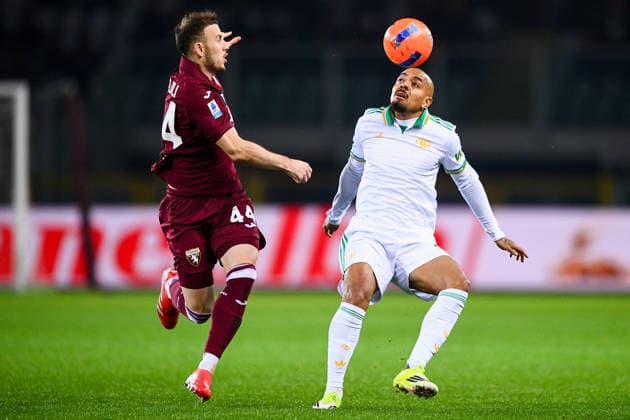 2026-01-18 Torino FC v AS Roma - Serie A TURIN, ITALY - JANUARY 18: Ardian Ismajli of Torino FC battles for the ball with Donyell Malen of AS Roma during the Serie A match between Torino FC and AS Roma at Stadio Olimpico di Torino on January 18, 2026 in Turin, Italy. (Photo by Alberto Gandolfo BSR Agency) Turin Italy Content not available for redistribution in The Netherlands directly or indirectly through any third parties. Copyright: xBSRxAgencyx