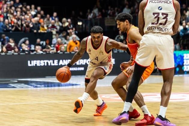 GER, easy Credit Basketball Bundesliga, Niners Chemnitz FC Bayern München Basketball 18 01 2026, Messe, Chemnitz, GER, easy Credit Basketball Bundesliga, Niners Chemnitz FC Bayern München Basketball Xavier Rathan Mayes FC Bayern München Basketball 4 Foto Alexander Trienitz Chemnitz Messe Sachsen Germany