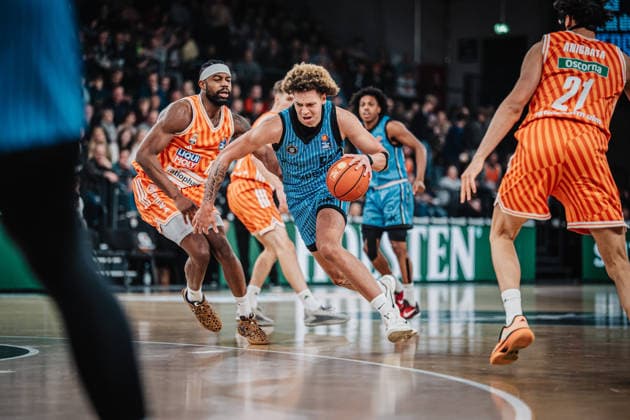 Basketball Men Season 2025 2026 easyCredit Basketball Bundesliga Veolia Towers Hamburg vs Ratiopharm Ulm 18 01 2026 Zacharie Perrin 52, Veolia Towers Hamburg Hamburg Inselpark Arena Hamburg Germany