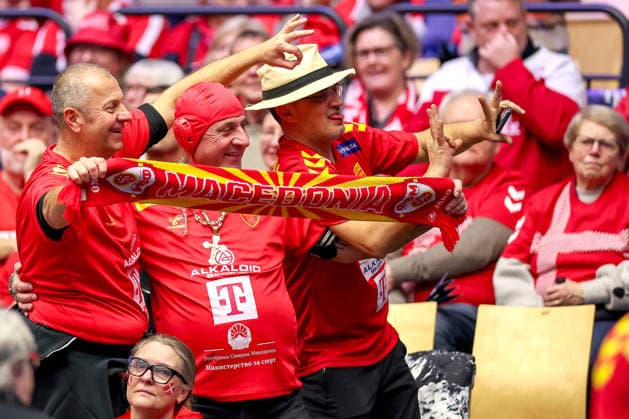 18 01 2026, Handball, Men s EHF EURO 2026, Portugal North Macedonia, Jyske Bank Boxing in Herning, Denmark, Preliminary Round Feature Good mood European Championship emotions Fans Handball fans Spectators Visitors North Macedonian North Macedonians Denmark