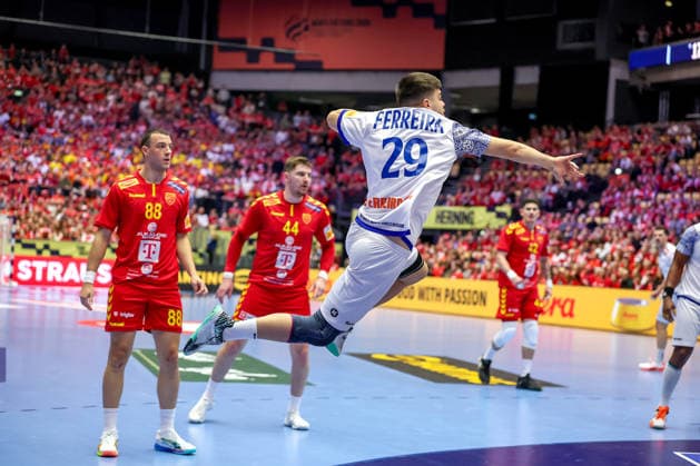 18 01 2026, Handball, Men s EHF EURO 2026, Portugal North Macedonia, Jyske Bank Boxing in Herning, Denmark, Preliminary Round Jose Luis Correia Ferreira Portugal 29 Denmark