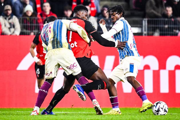 FOOTBALL : Stade Rennais vs Havre AC - Ligue 1 - JournÃ e 18 - 18 01 2026 Breel Embolo (Stade Rennais) TimothÃ e PembÃ lÃ (AC Le Havre) RennesFrance  Copyright: xBaptistexAutissierx
